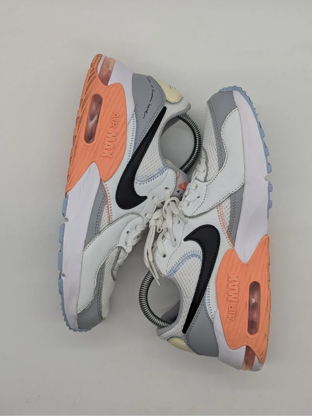 Nike Air Max Excee White Grey Pink Running Shoes Womens Size 8.5 / 7Y DV2189-100